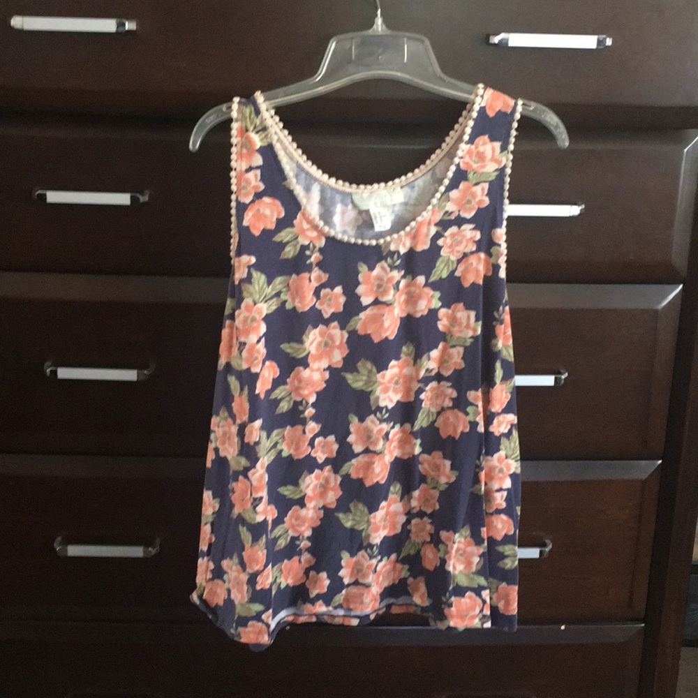 FOREVER 21 Navy and Coral Floral Tank Top